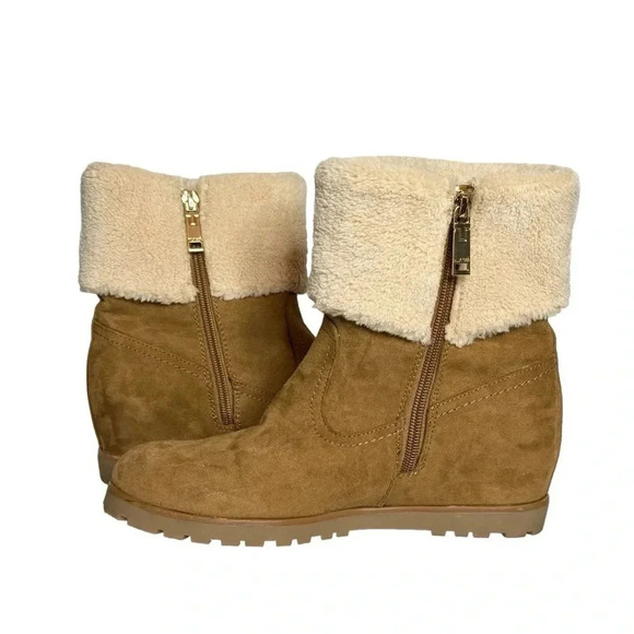 NWOB Tommy Hilfiger | Soffia2 Booties Suede Faux Fur Hidden Wedges - Picture 7 of 10